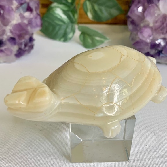 Hand carved Other - Large Banded Calcite Crystal Turtle Carving Polished Onyx Tortoise Figurine 4.5”